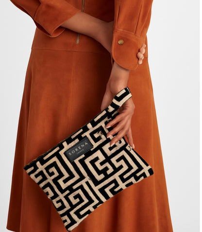 DOMNA CLUTCH SORENA GREECE